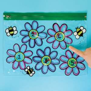 Bee Sensory Counting Bag craft activity