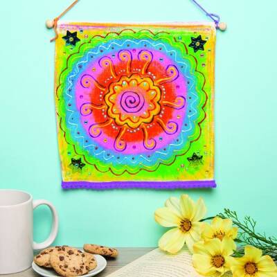Decorative Rainbow Banners craft activity