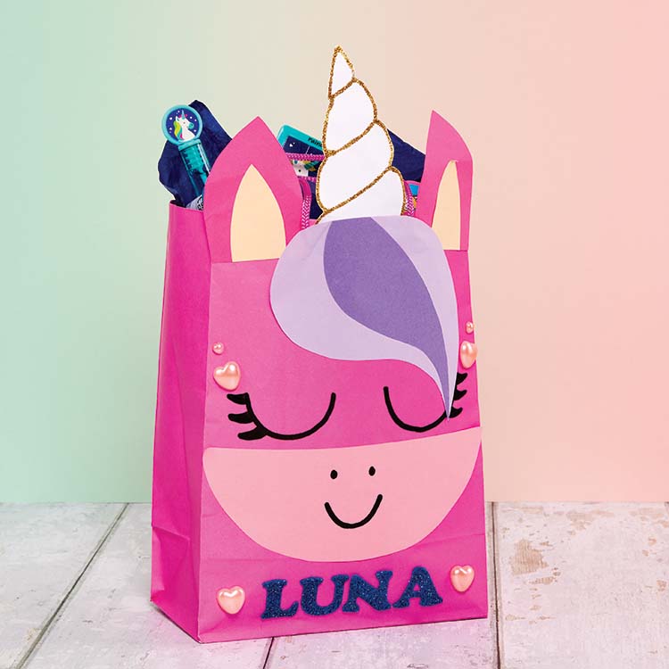 Unicorn Party Bag craft activity