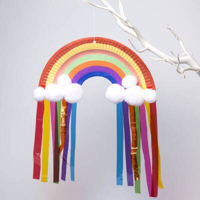 Paper Plate Rainbow craft activity