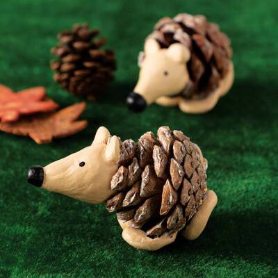 Mini Pinecone Hedgehog craft activity