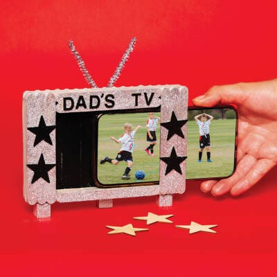 Retro TV Phone Stand craft activity