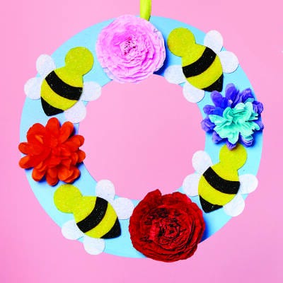 Bumble Bee Tissue Paper Wreath craft activity