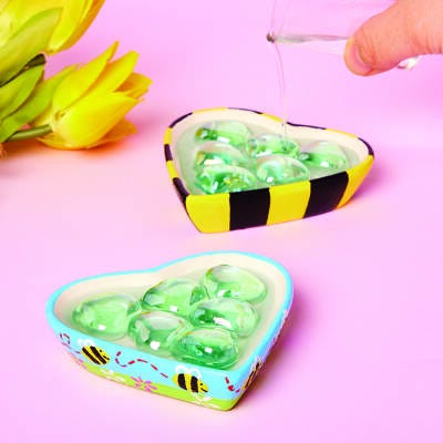 Bumble Bee Drinking Station craft activity