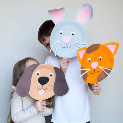 Paper Plate Pets craft activity