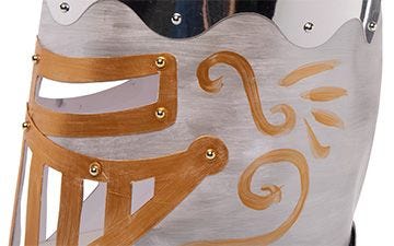 Knight’s Helmet step image