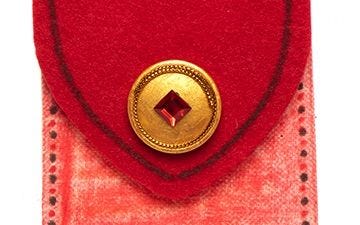 Medieval Belt Purse step image