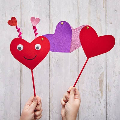 Lovebug Puppet craft activity