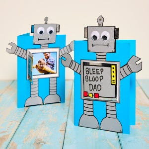Robot Card craft activity