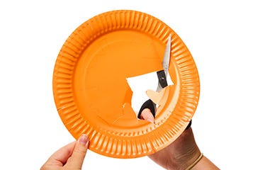 Hanging Paper Plate Leaf Decoration step image