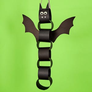 Bat Paper Chains craft activity